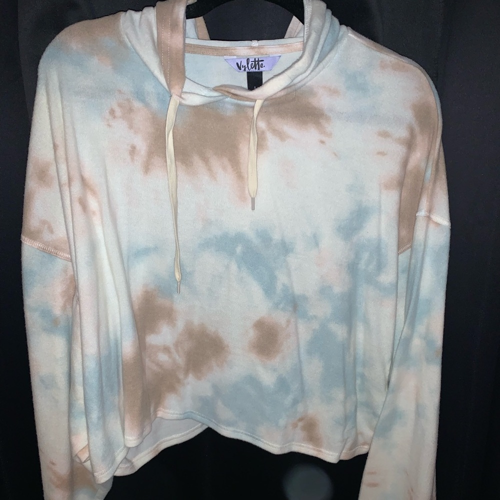 cropped tie dye hoodie
